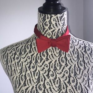 EUC Saks Fifth Avenue ❤️ Red Adjustable Bow Tie